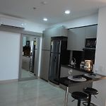 Apartamento - Piscina - Jacuzzi - Cerca Aeropuerto Cartagena Beach