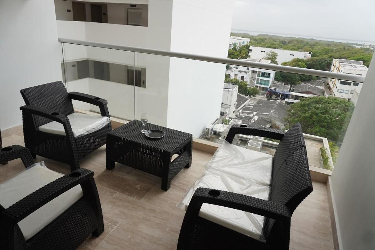 Apartamento - Piscina - Jacuzzi - Cerca Aeropuerto Cartagena Beach *