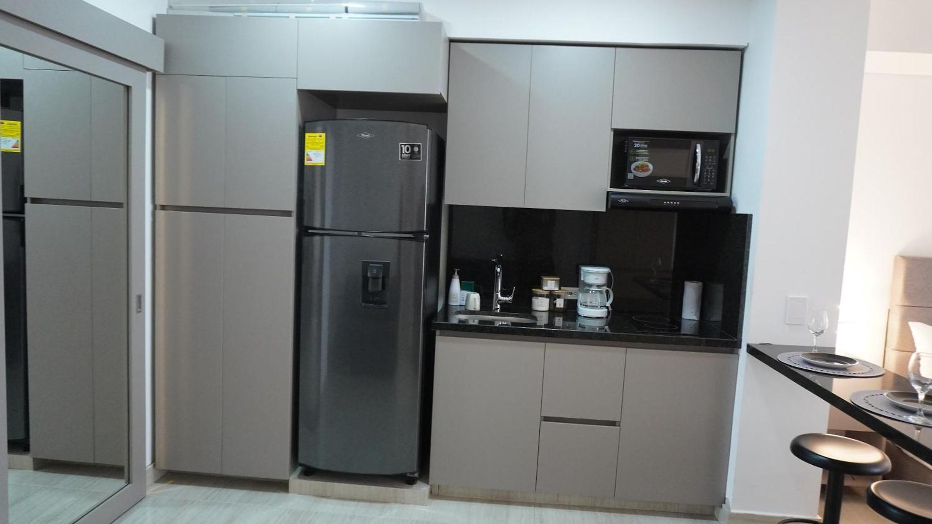 Apartamento - Piscina - Jacuzzi - Cerca Aeropuerto Cartagena Beach Cartagena