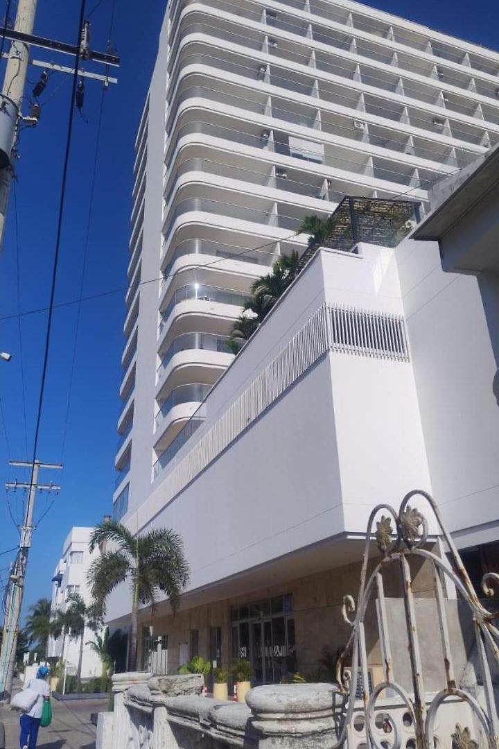 Apartamento - Piscina - Jacuzzi - Cerca Aeropuerto Cartagena Beach Cartagena