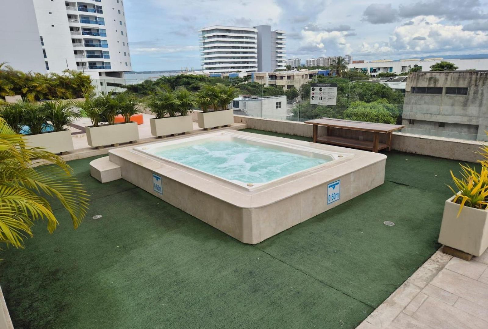 Apartamento - Piscina - Jacuzzi - Cerca Aeropuerto Cartagena Beach Apartamento *