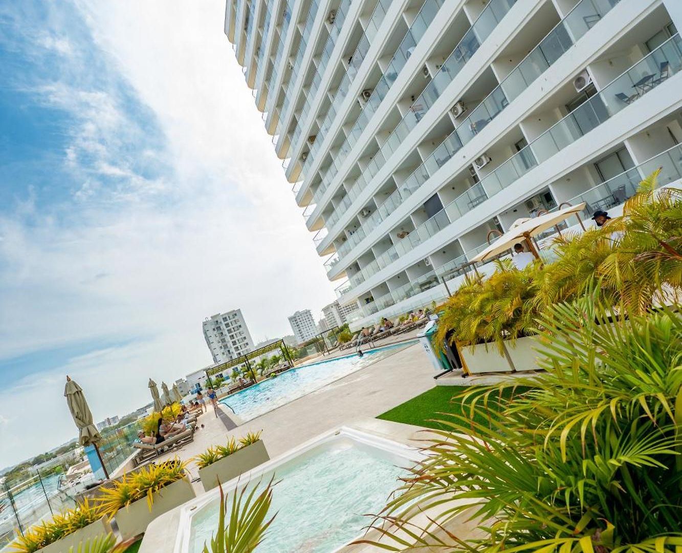 Apartamento - Piscina - Jacuzzi - Cerca Aeropuerto Cartagena Beach Cartagena