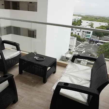 Apartamento - Piscina - Jacuzzi - Cerca Aeropuerto Cartagena Beach *