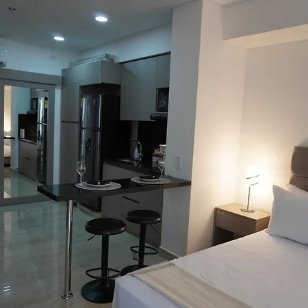 Apartamento - Piscina - Jacuzzi - Cerca Aeropuerto Cartagena Beach *
